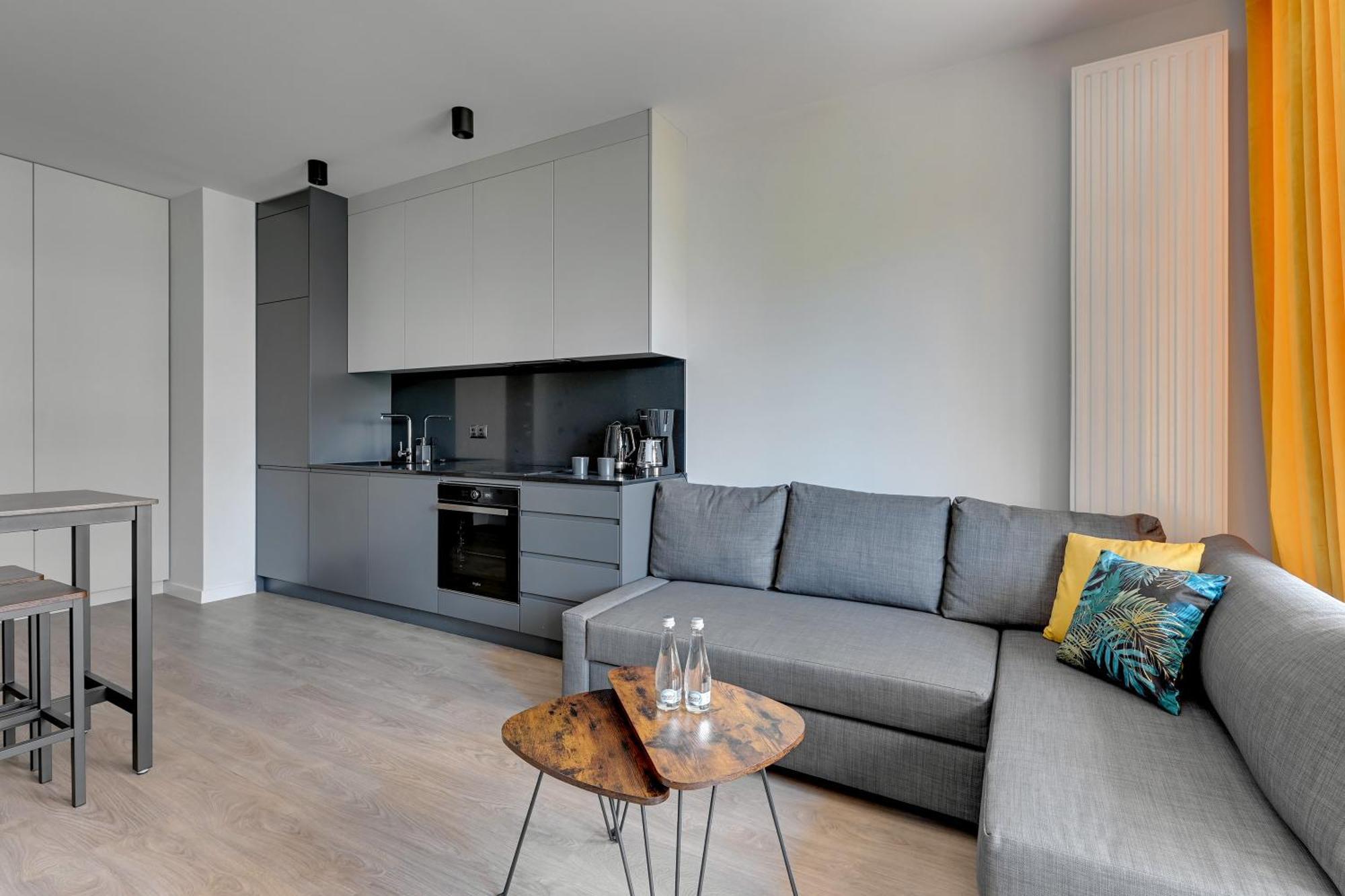 Scala 60K City Center Apartments With Parking By Lion Apartments กดัญสก์ ภายนอก รูปภาพ